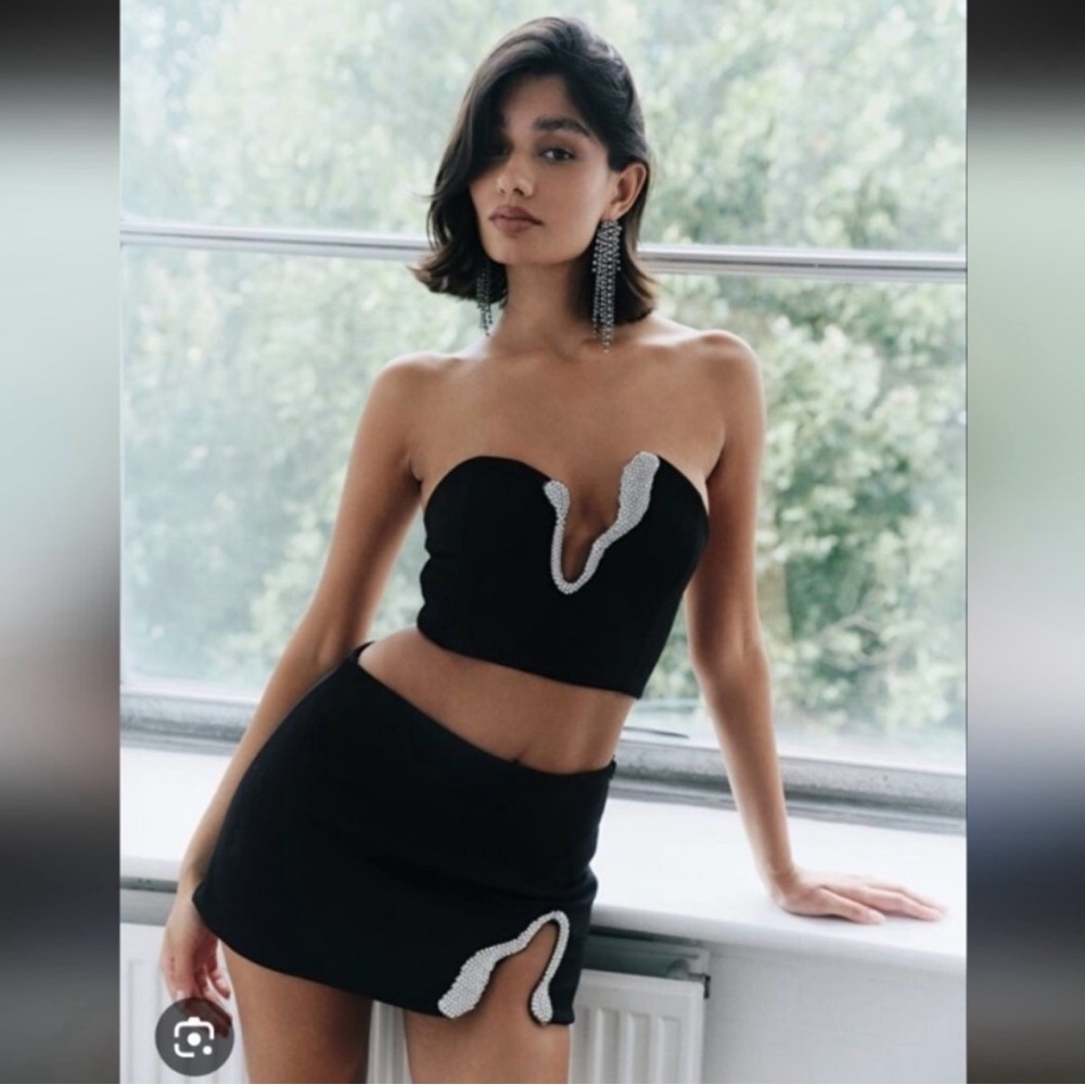 Zara Jewel Crop Top BLACK